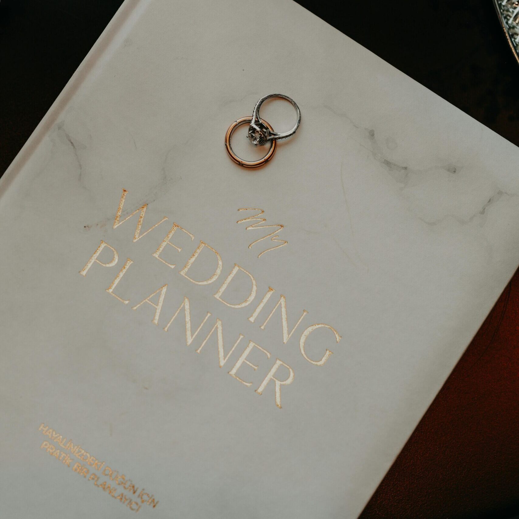 wedding planner guidebook