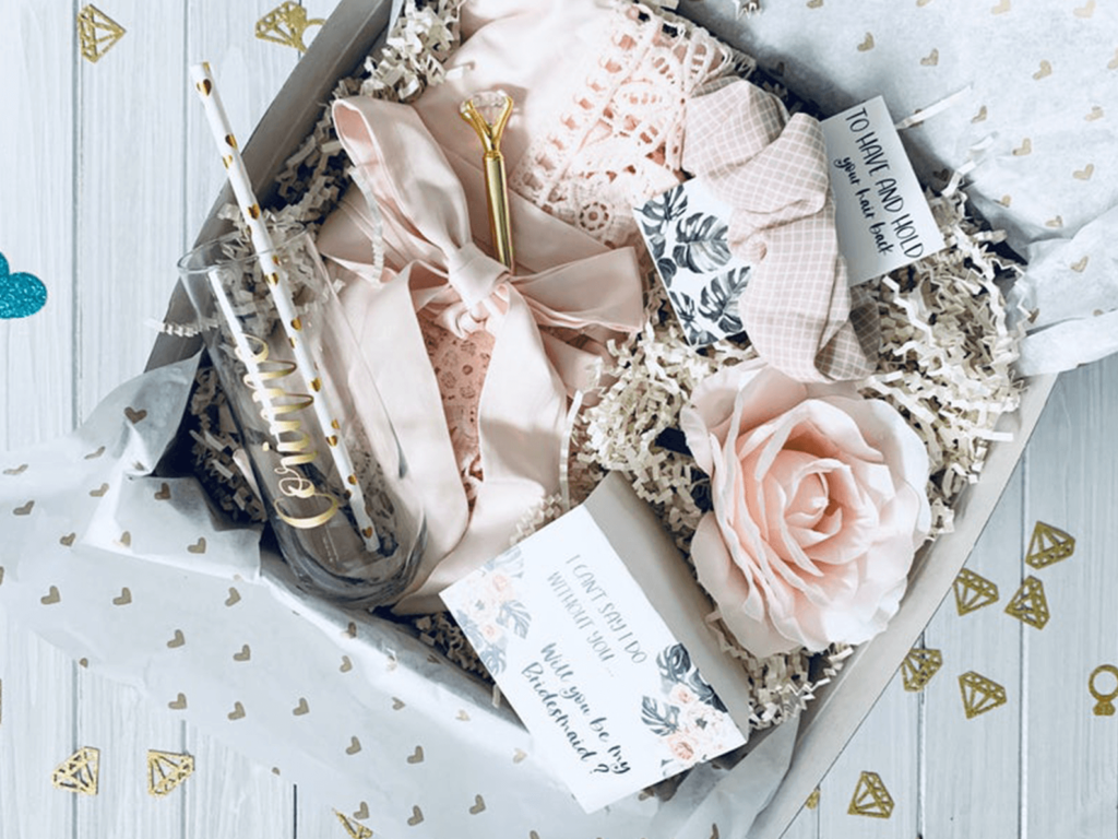Bridesmaid gift guide - complete box